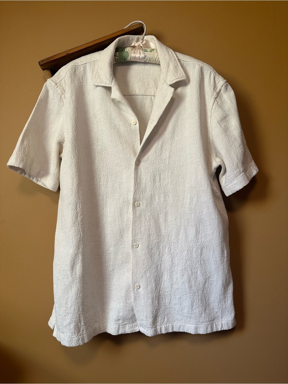 Zara Men’s Geometric Jacquard Short Sleeve Shirt. Size L